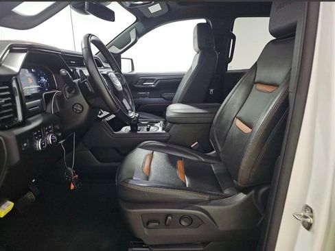 Used 2023 GMC Sierra 1500 AT4 AWD/4WD image 12