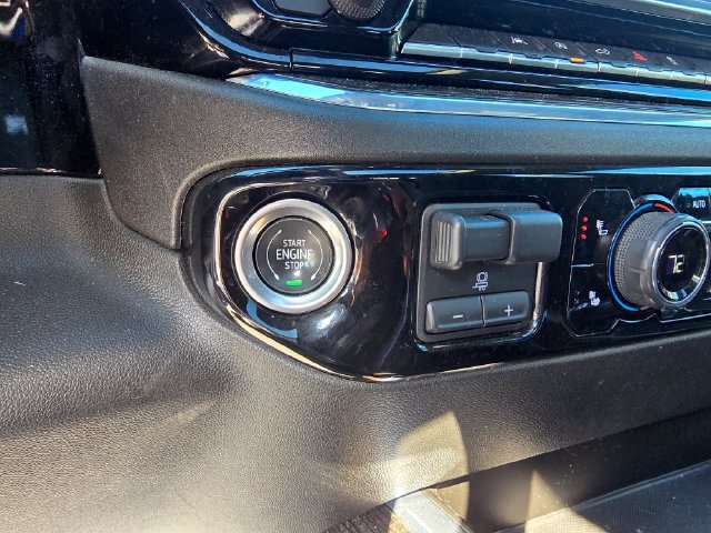 Used 2024 Chevrolet Silverado 1500 RST w/ Convenience Package II AWD/4WD image 21