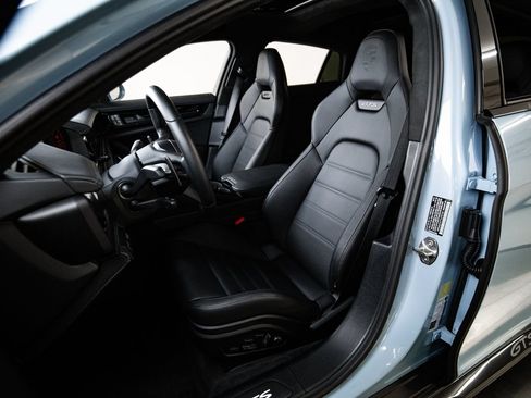 Certified 2026 Porsche Panamera GTS AWD/4WD image 5