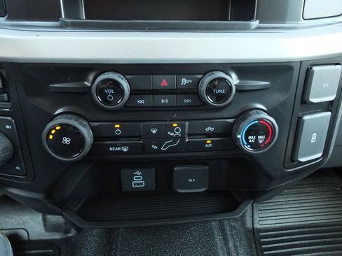 New 2026 Ford F350 XL w/ XL Chrome Package AWD/4WD image 38