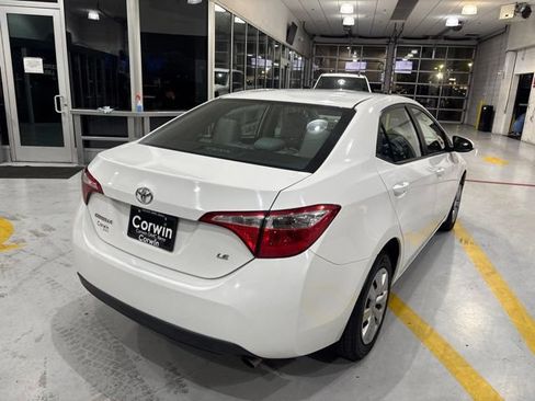 Used 2016 Toyota Corolla LE FWD image 8