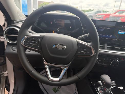 New 2026 Chevrolet Trax ACTIV w/ Driver Confidence Package FWD image 15