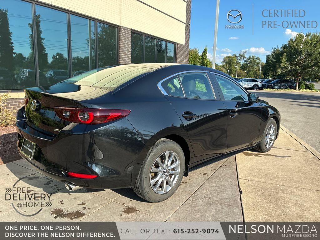 Certified 2025 MAZDA MAZDA3 s FWD image 4
