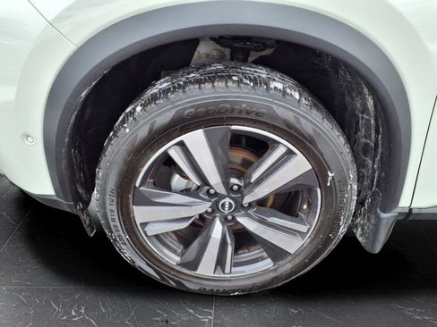 Certified 2023 Nissan Rogue SL w/ SL Premium Package image 10