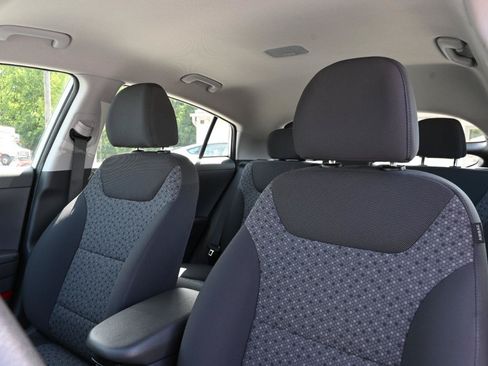 Used 2019 Hyundai Ioniq Blue FWD image 18