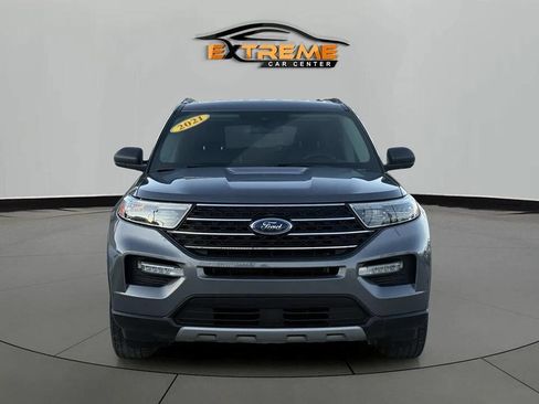 Used 2021 Ford Explorer XLT w/ Equipment Group 202A image 10