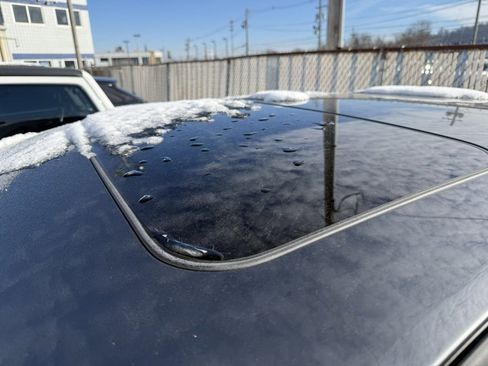 Used 2022 MAZDA CX-5 AWD 2.5 S w/ Preferred Package image 3