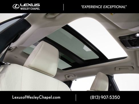 Used 2024 Lexus RX 350 FWD w/ Convenience Package image 21