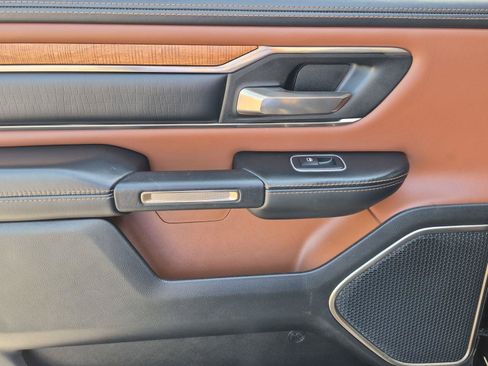 Certified 2022 RAM 1500 Limited w/ Body Color Bumper Group AWD/4WD image 18