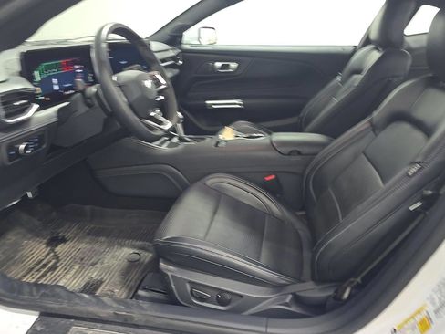 Used 2024 Ford Mustang GT Premium RWD image 7