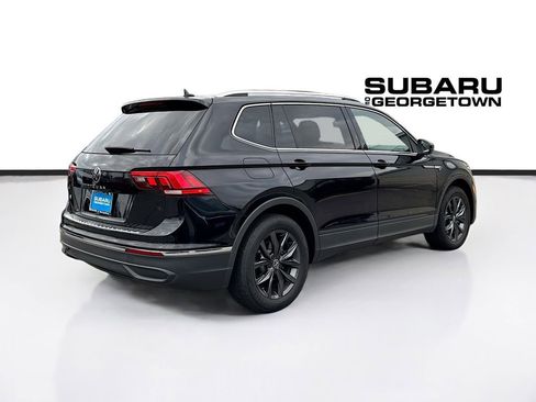 Used 2022 Volkswagen Tiguan SE image 7