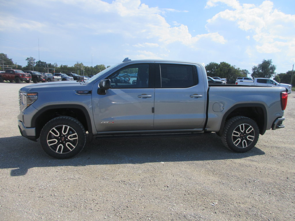 New 2026 GMC Sierra 1500 AT4 w/ AT4 Premium Package AWD/4WD image 11