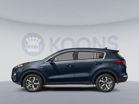 Used 2020 Kia Sportage LX w/ LX Popular Package AWD/4WD image 4
