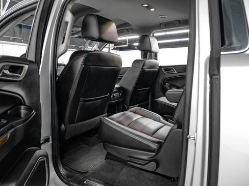 Used 2020 GMC Yukon XL Denali RWD image 45