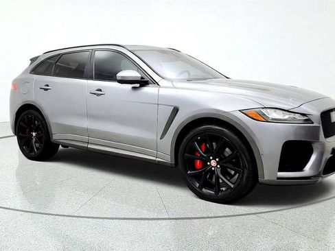 Used 2020 Jaguar F-PACE SVR AWD/4WD image 3