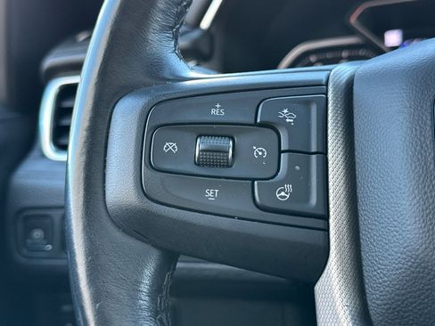 Used 2021 GMC Yukon Denali image 37