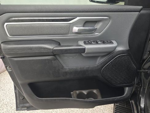 Used 2020 RAM 1500 Big Horn AWD/4WD image 12