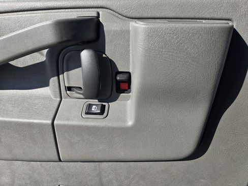 New 2025 Chevrolet Express 3500 w/ Power Convenience Package image 18