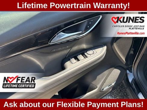 Used 2024 Buick Envision Preferred AWD/4WD image 19