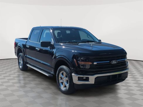 Used 2025 Ford F150 XLT w/ Equipment Group 301A Standard AWD/4WD image 13