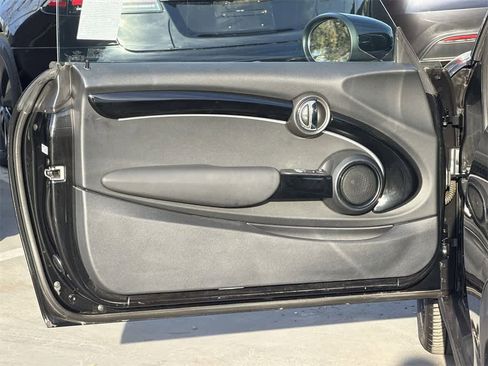 Used 2023 MINI Cooper SE image 23