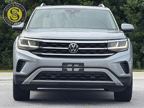 Used 2021 Volkswagen Atlas SEL AWD/4WD image 2