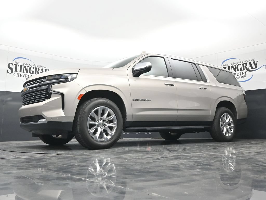Used 2024 Chevrolet Suburban Premier RWD image 31
