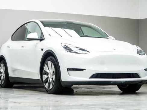 Used 2020 Tesla Model Y Long Range AWD/4WD image 4