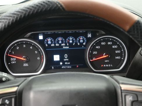 Used 2021 Chevrolet Silverado 1500 High Country image 11