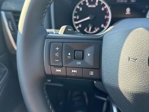 New 2026 Nissan Rogue SV w/ Cold Weather Package FWD image 22