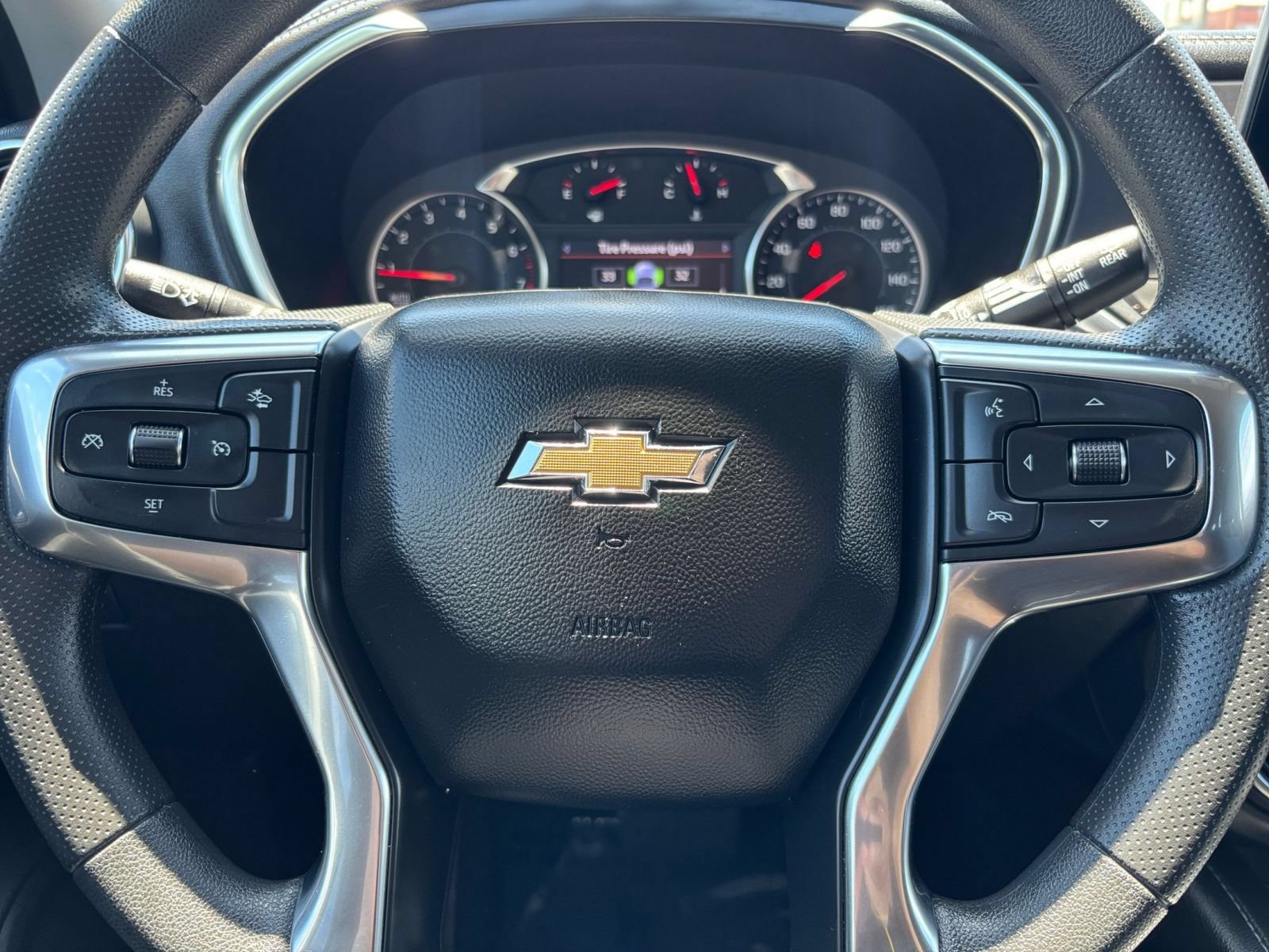 Used 2025 Chevrolet Blazer LT FWD image 28