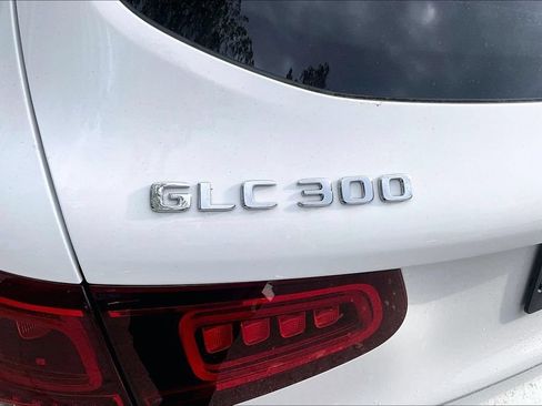 Used 2021 Mercedes-Benz GLC 300 4MATIC image 42