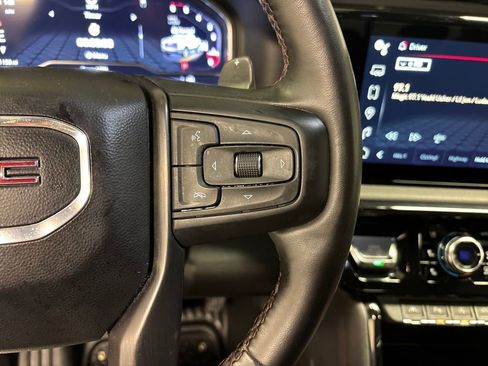Used 2024 GMC Sierra 1500 AT4 w/ AT4 Premium Package image 31