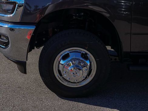 New 2026 RAM 3500 Tradesman AWD/4WD image 11