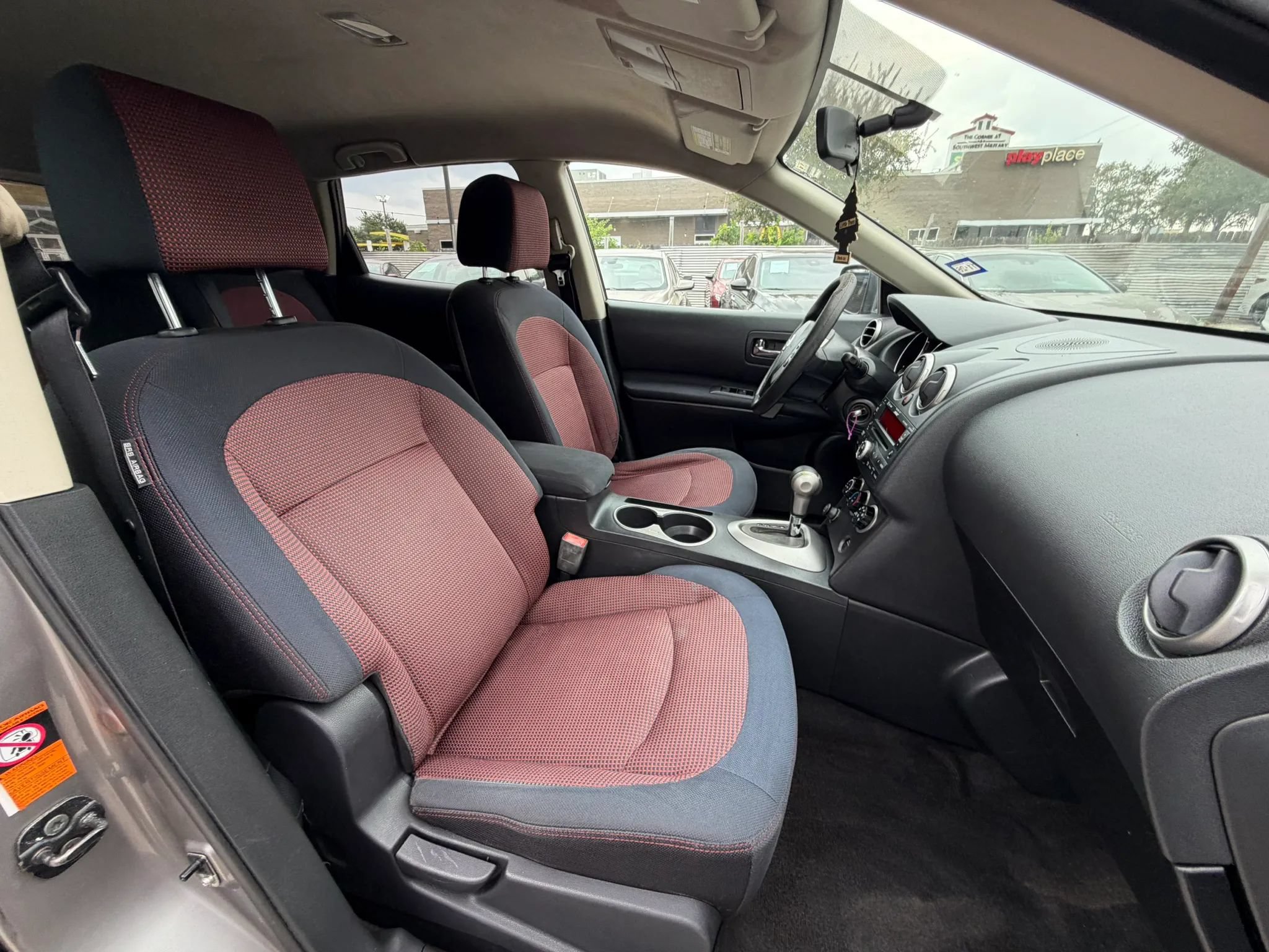 Used 2009 Nissan Rogue SL w/ Premium Pkg FWD image 13