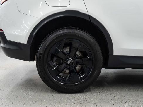 Used 2022 Land Rover Discovery Sport SE image 36