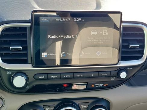 New 2026 Hyundai Venue SEL image 9