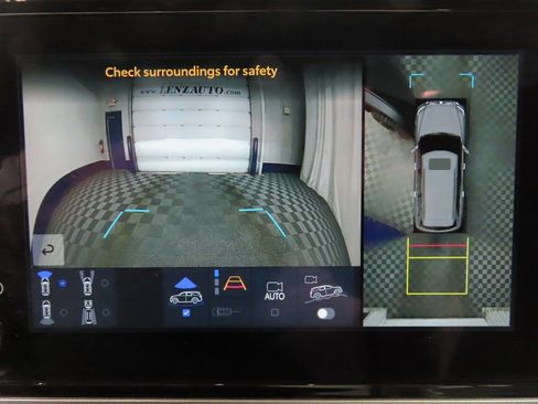 Used 2025 Toyota Sequoia SR5 image 17