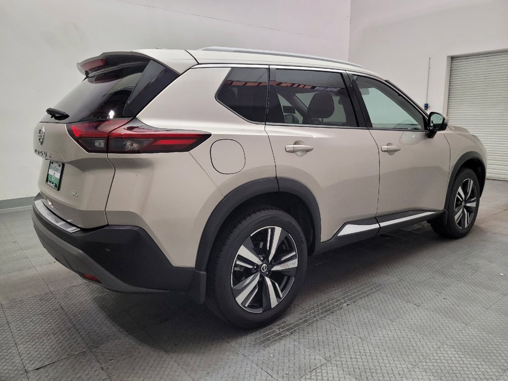 Used 2021 Nissan Rogue SL w/ Premium Package FWD image 9