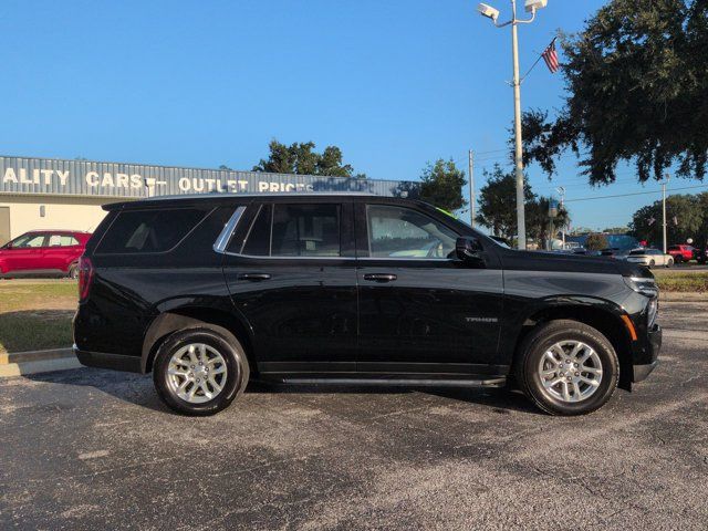 Used 2025 Chevrolet Tahoe LT RWD image 3