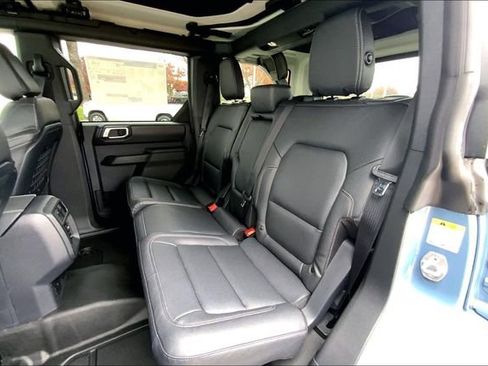 New 2025 Ford Bronco Badlands w/ Sasquatch Package image 10