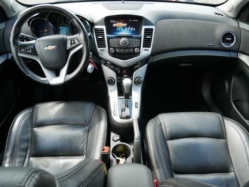 Used 2015 Chevrolet Cruze LT w/ RS Package FWD image 6