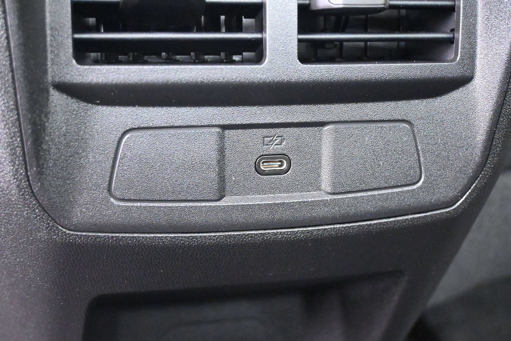 Used 2024 GMC Canyon Elevation RWD image 16