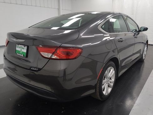 Used 2017 Chrysler 200 LX w/ Touring Convenience Group FWD image 9