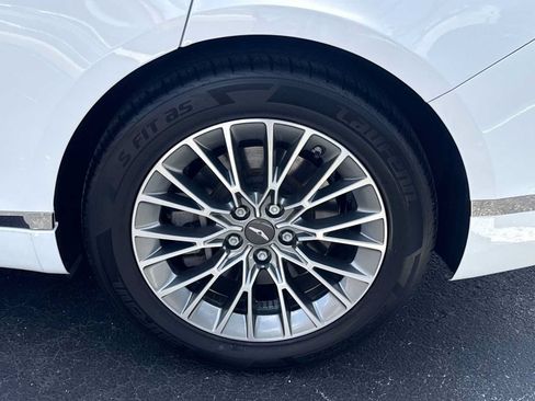 Used 2023 Genesis G80 2.5T RWD image 10