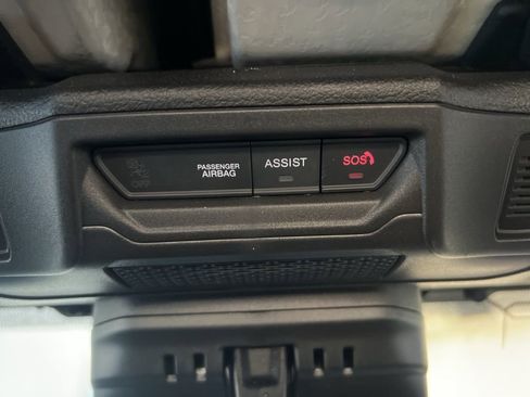 Used 2025 Jeep Gladiator Rubicon w/ Convenience Group image 44