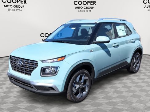 New 2026 Hyundai Venue SEL FWD image 3