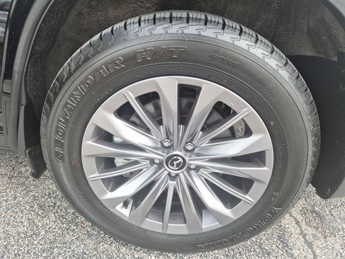 Used 2025 MAZDA CX-90 3.3 Turbo w/ Select Package AWD/4WD image 17