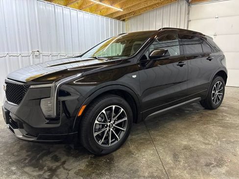 Used 2024 Cadillac XT4 Sport AWD/4WD image 3