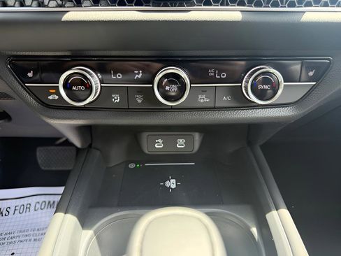 New 2026 Honda HR-V EX-L image 23